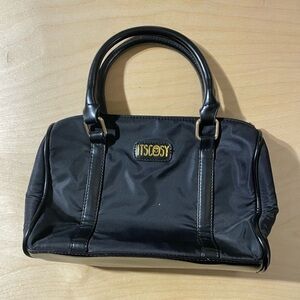 It’s Cosy Black Women's Handbag (NJ)